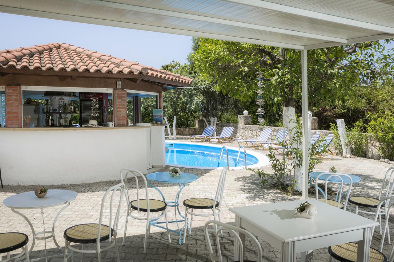 Vivian Apartments Vlachata エクステリア 写真